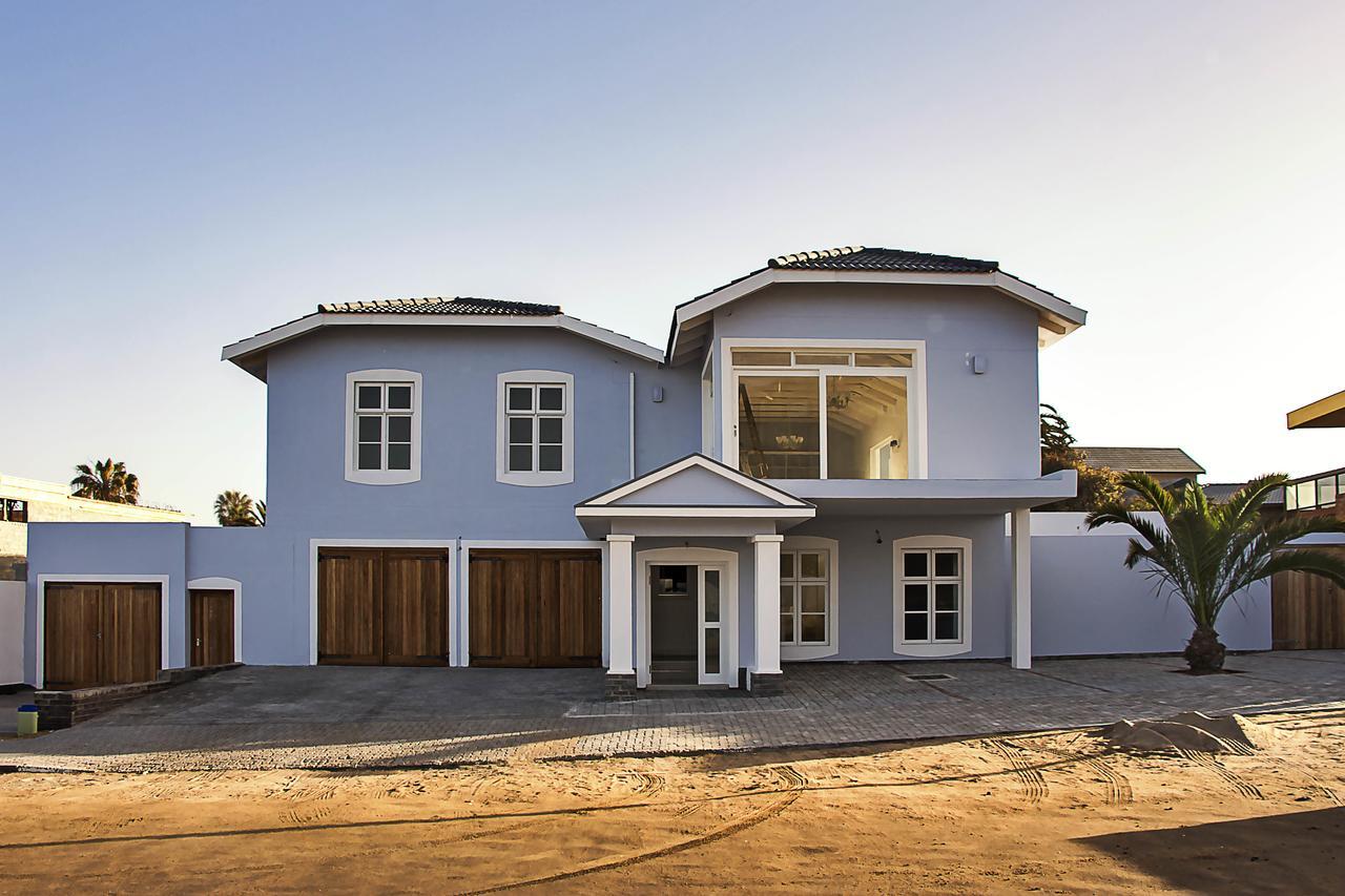 Casa Al Mare Guest House 스바코프문트 외부 사진